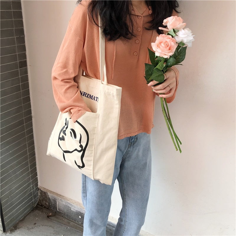 tote bag outfit