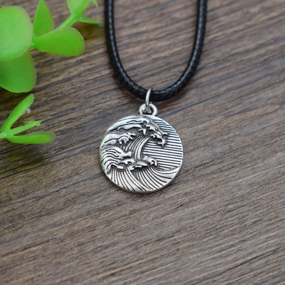 Collier la grande vague de kanagawa