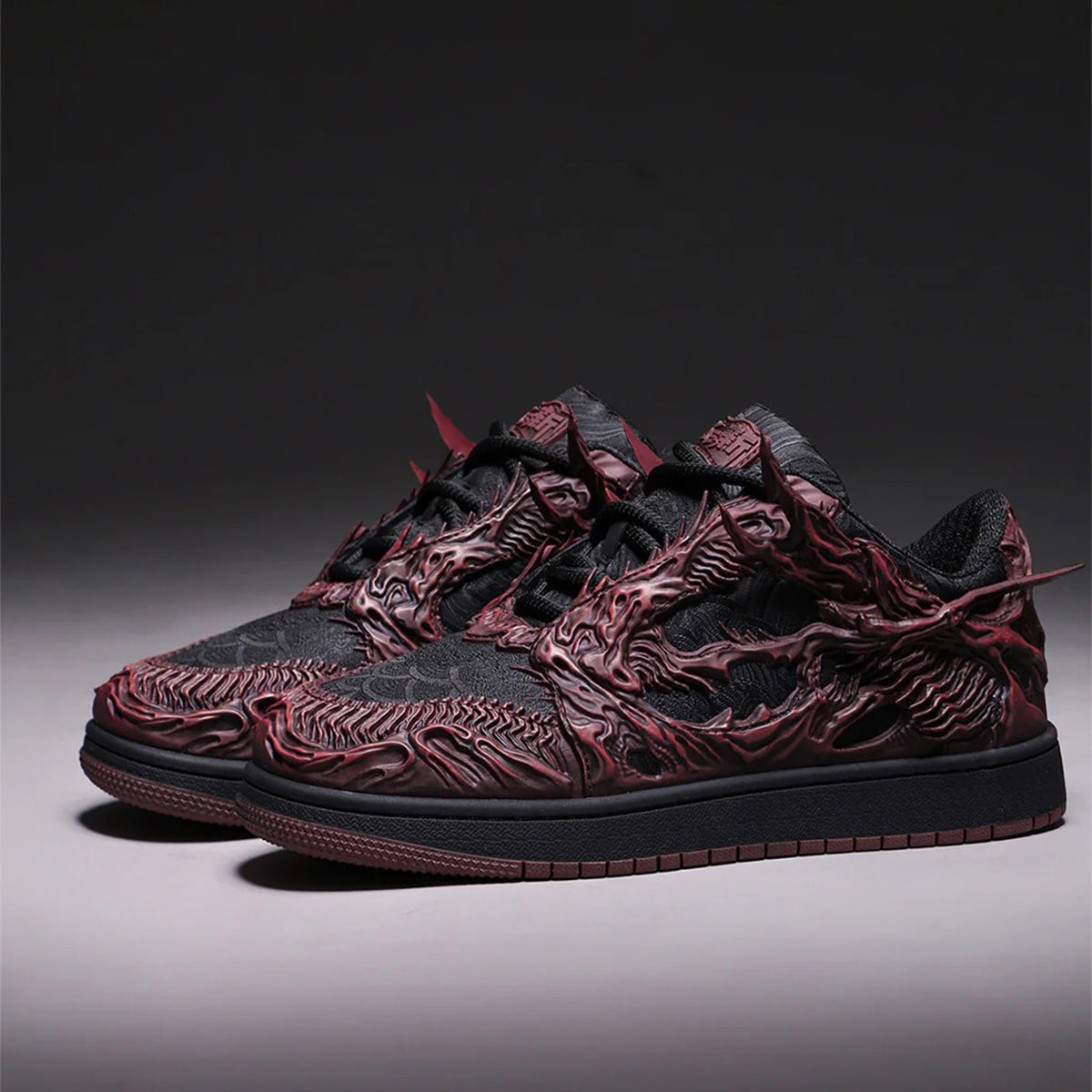 Baskets en soie inspirées du Nihonga