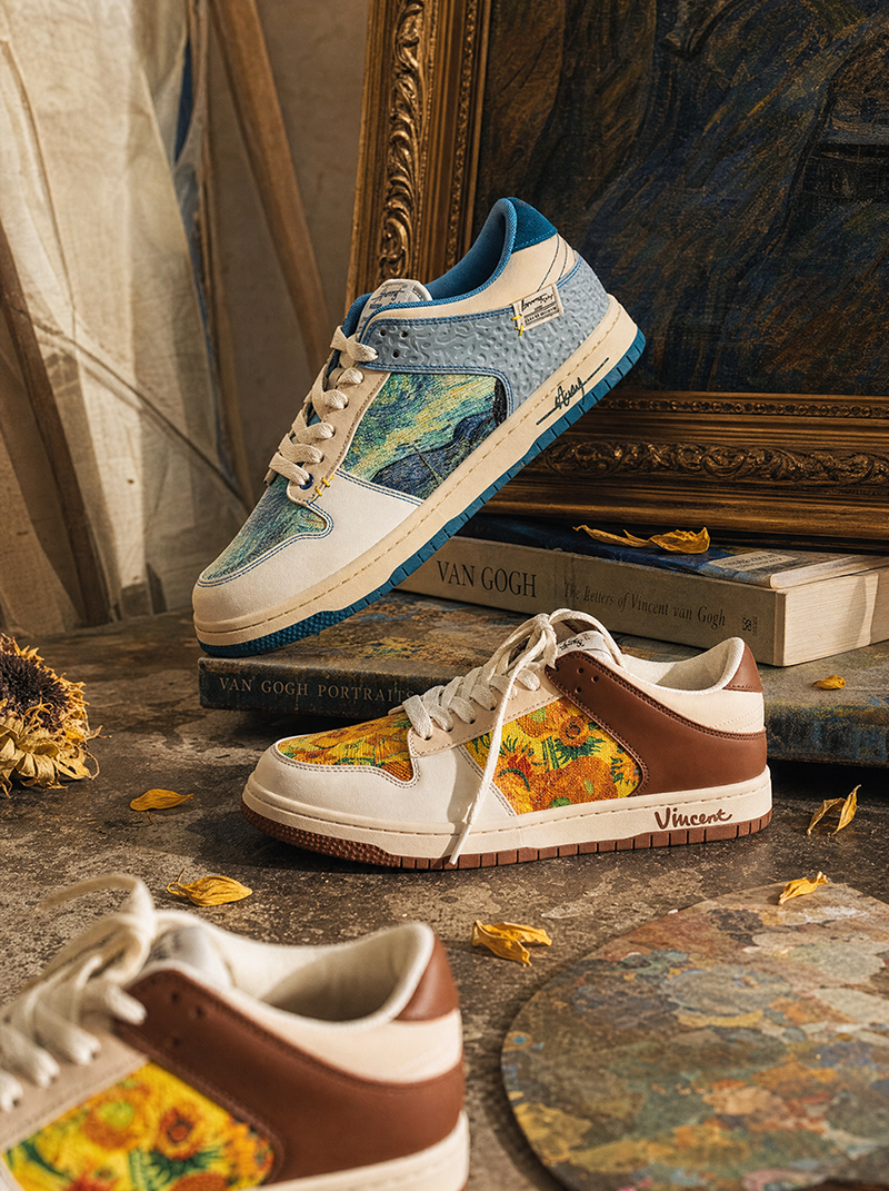 Galartsy — Clothing, Accessories & special gifts for art lovers