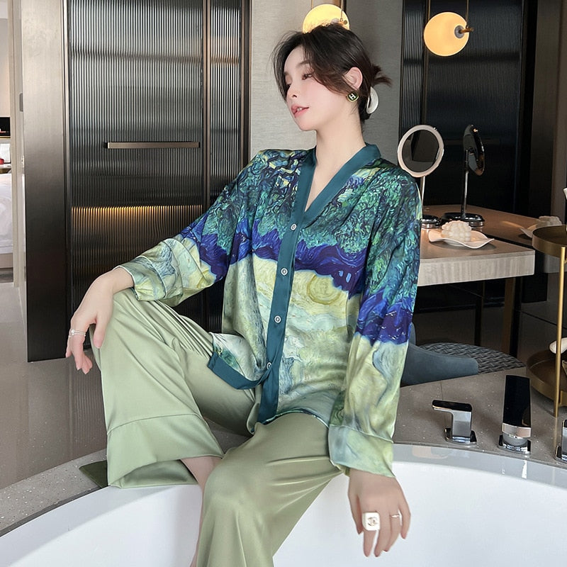 Van Gogh inspired silky pajamas