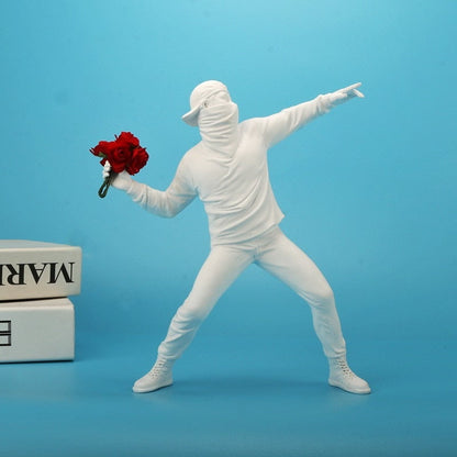 Banksy - La estatua del lanzador de flores