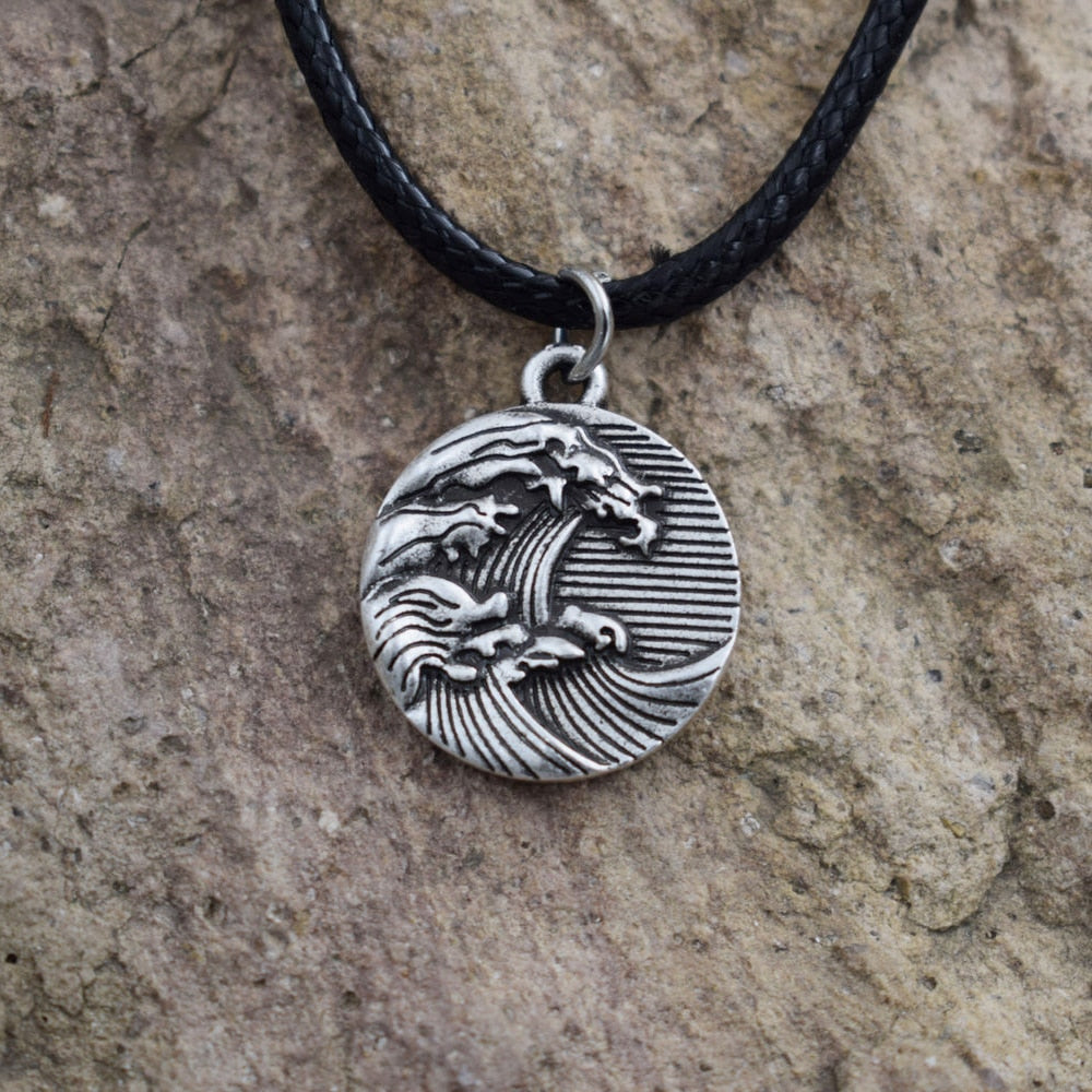 The great wave of kanagawa Necklace